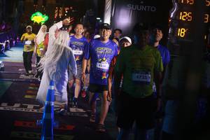 BIB: 3510, 4230, 125, 4725
                            <button type="button" onclick="openModal(26275074)" class="btn btn-primary btn-sm float-right btn-popup" data-toggle="modal" data-target=".modal-high-quality">
                        <i class="fas fa-shopping-cart"></i> Add to Cart
                    </button>
                                            <button type="button" onclick="isThisMe(26275074, true)" class="btn btn-success btn-sm float-right btn-popup btn-isme hidden" data-toggle="tooltip" data-placement="bottom" title="นี่คือรูปของคุณใช่ไหม คลิกที่นี่เพื่อเอาเข้าอัลบั้ม">
                        <i class="fas fa-plus"></i> Add to album
                    </button>
                    <button type="button" onclick="isThisMe(26275074, false)" class="btn btn-warning btn-sm float-right btn-popup btn-isnotme hidden">
                        <i class="fas fa-ban"></i> Remove from album
                    </button>